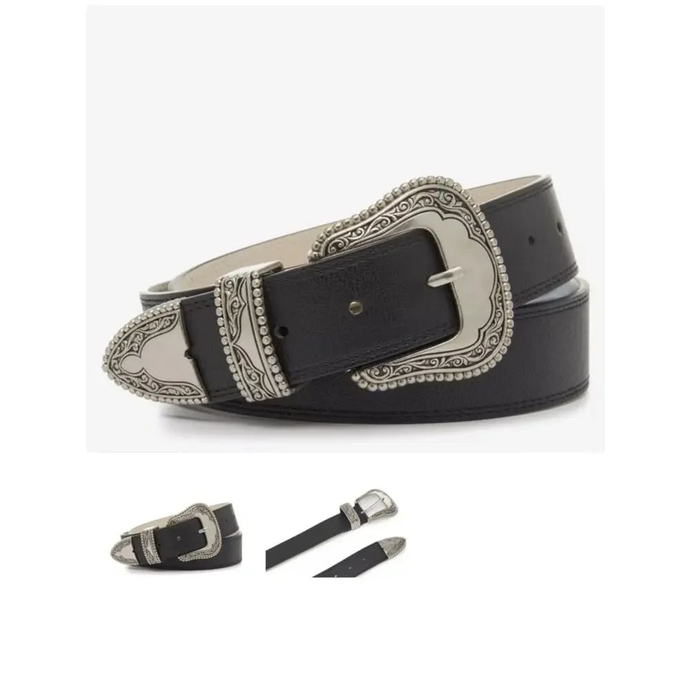 Vince Camuto size medium black leather woman belt